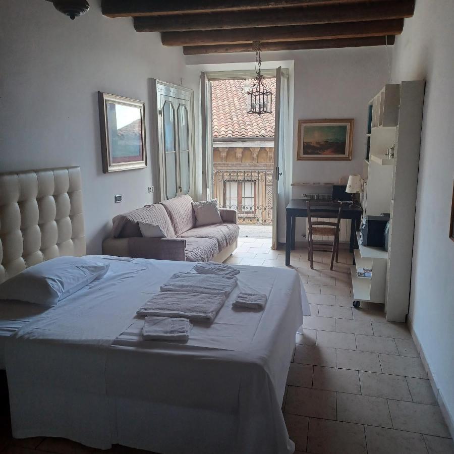 Donizetti House Hotel Bergamo Esterno foto
